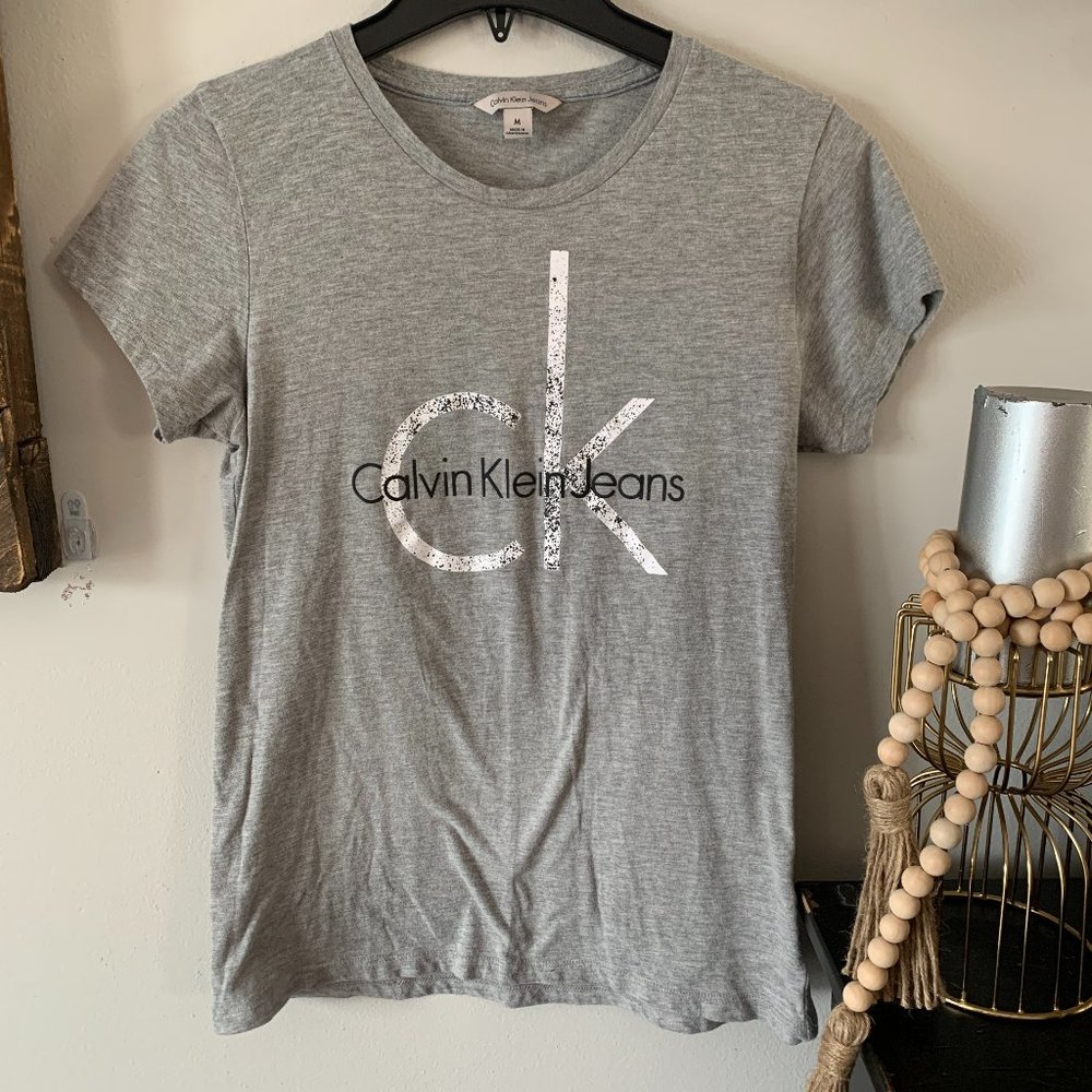 Calvin Klein tee